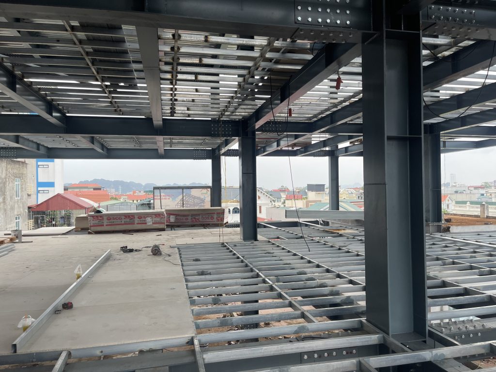 tấm cemboard làm sàn nhà xưởng